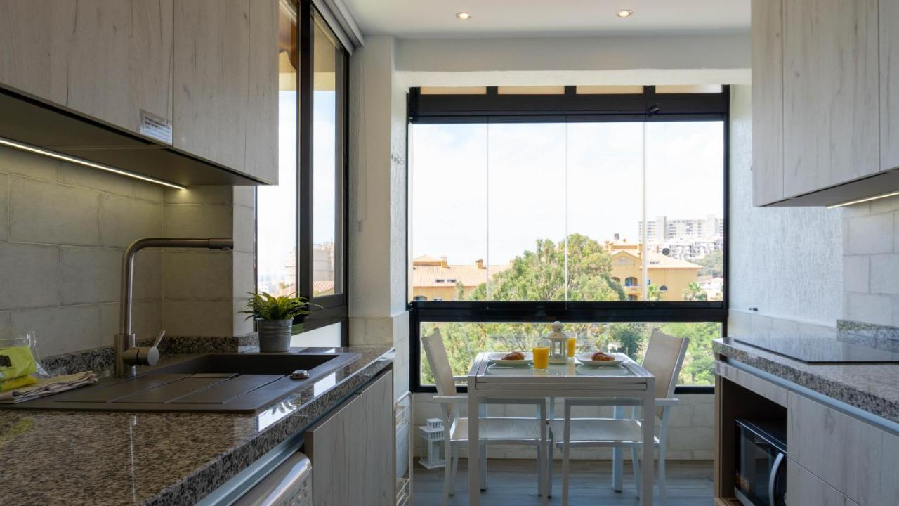 Apartment Aloha Playa Malaga Benalmádena Eksteriør bilde